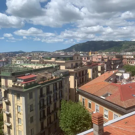 Casa Di Carlo Al Vomero